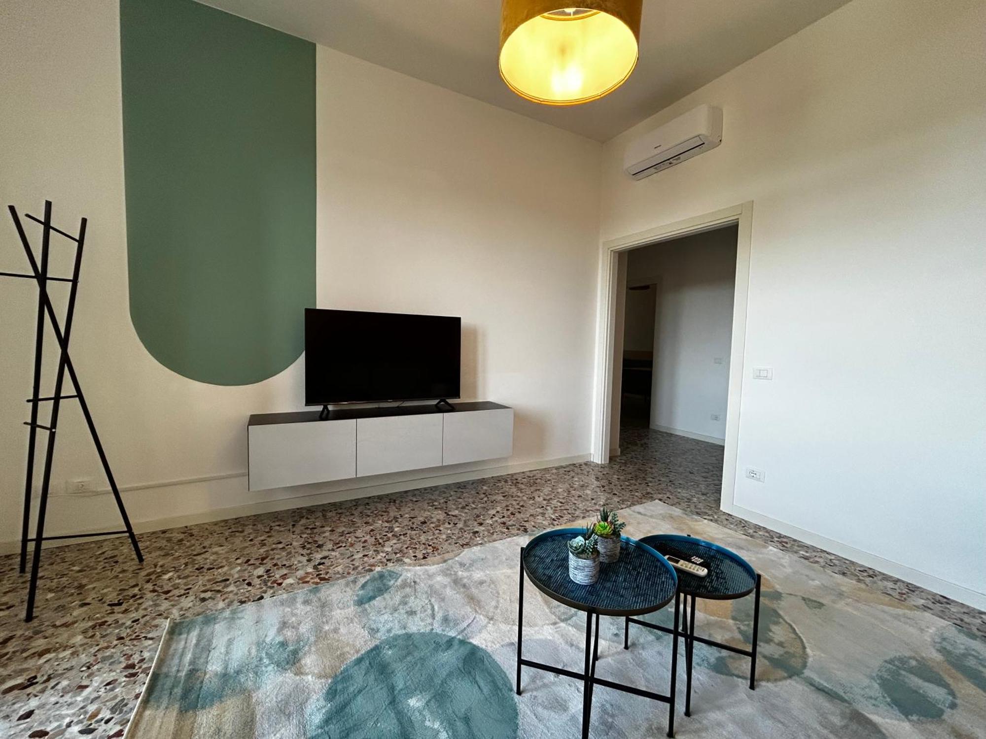 Apartamento Big House-Private Parking-12" Walk From The Arena Verona Exterior foto